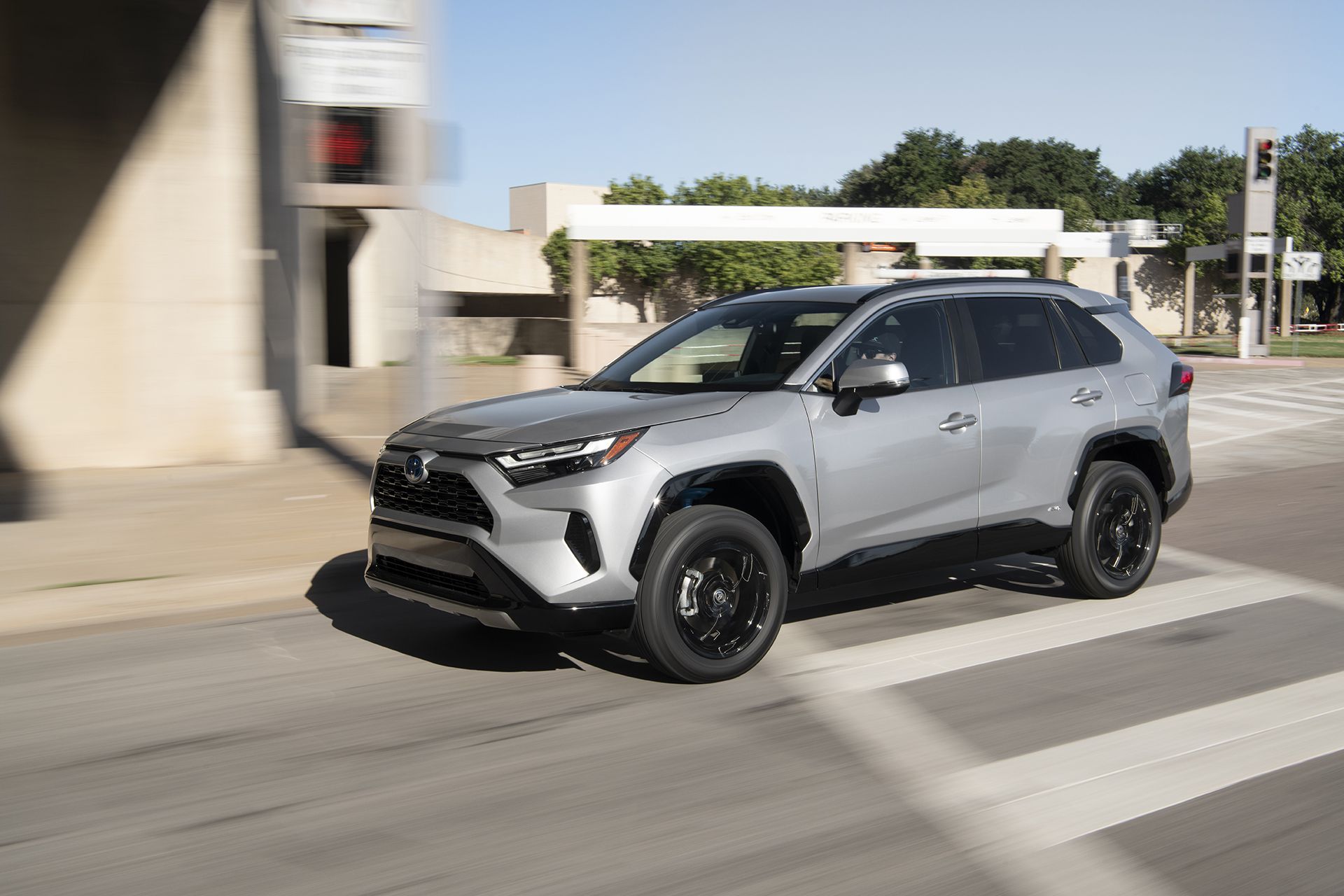 7 of the most fuel-efficient SUVs of 2023 | Best in Class